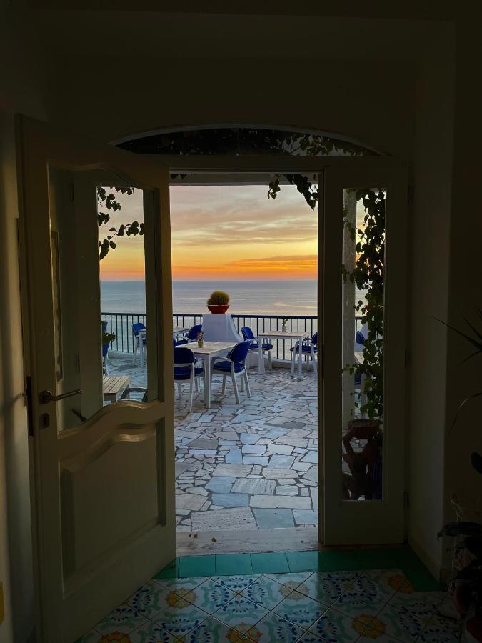Hotel Villa Maria Sant'Angelo  Exterior foto